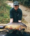 michael palmer with a 23b 8oz leather at Mopley Pond